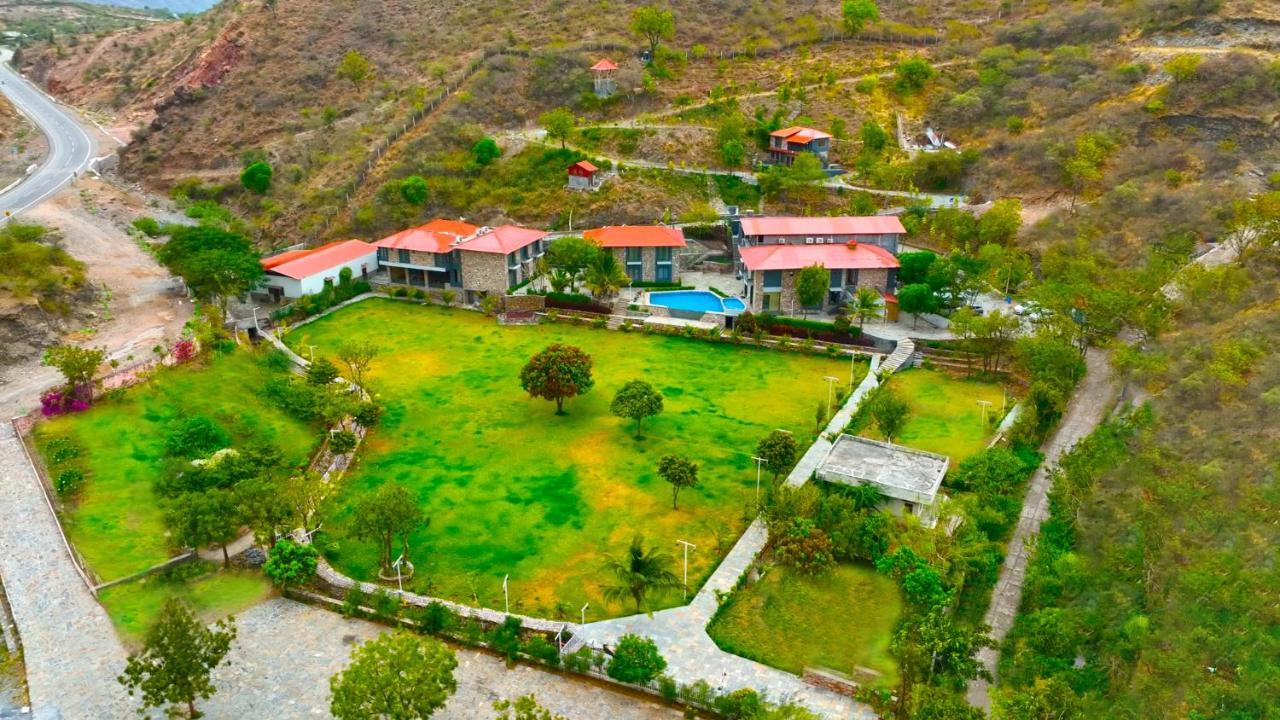 The Divine Hills Resort Nāi Exterior foto