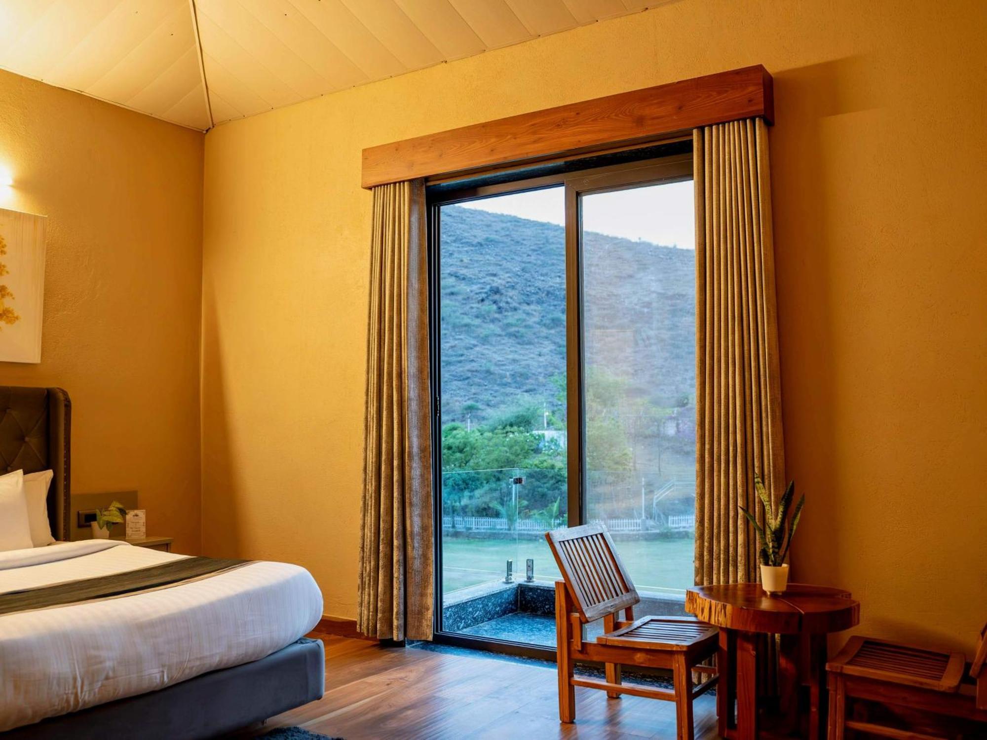 The Divine Hills Resort Nāi Zimmer foto